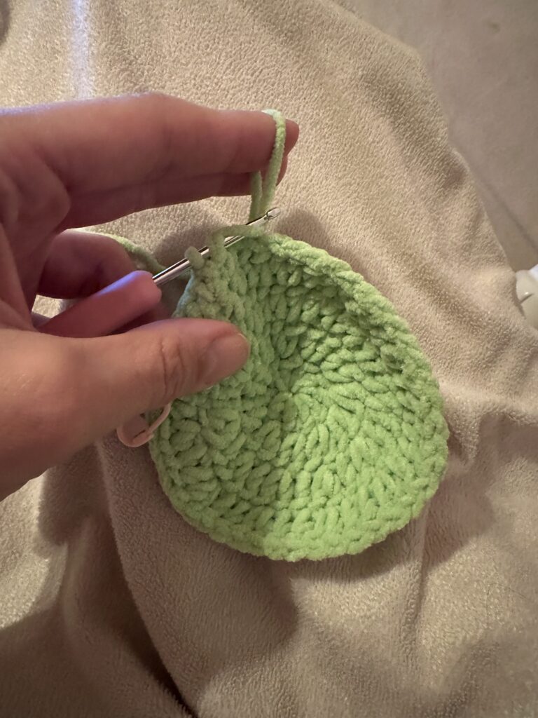 crochet coaster amigurumi popping frog